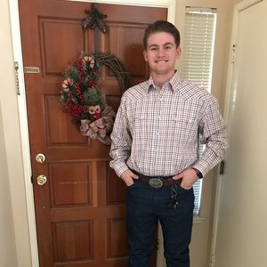 Meet your Posher, Connor